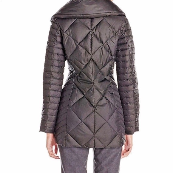 Lark and Ro 3/4 quilted jacket 🧥 - Picture 6 of 6